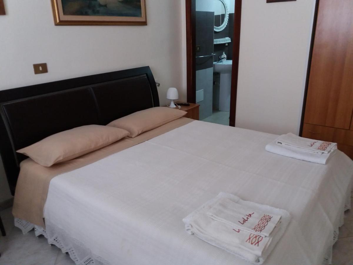 B&B Villa Pegaso Fontane Bianche Eksteriør bilde