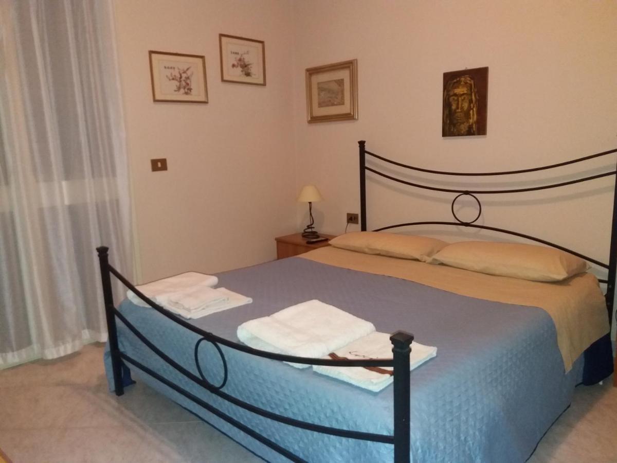 B&B Villa Pegaso Fontane Bianche Eksteriør bilde